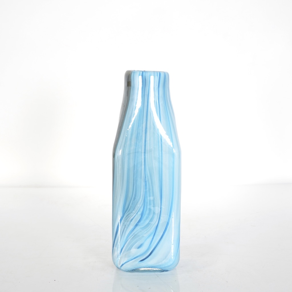 Florero kennedy azul 11x9x33cm