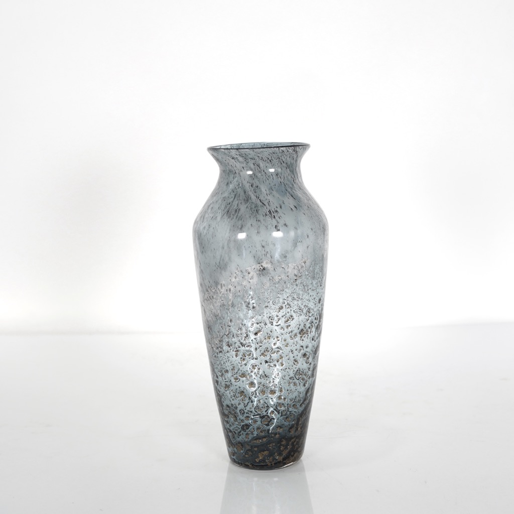 Florero kennedy gris 16x16x37cm