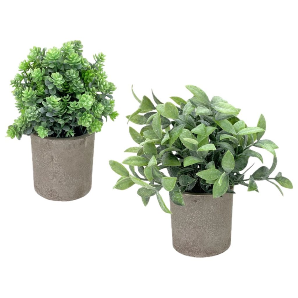 Maceta con planta artificial