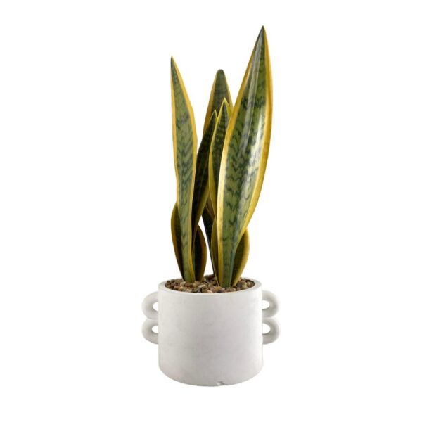 Maceta con planta artificial